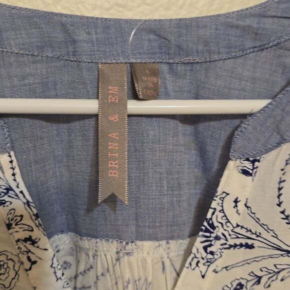 BRINA and EM  rayon combo blouse size large - Picture 2 of 9